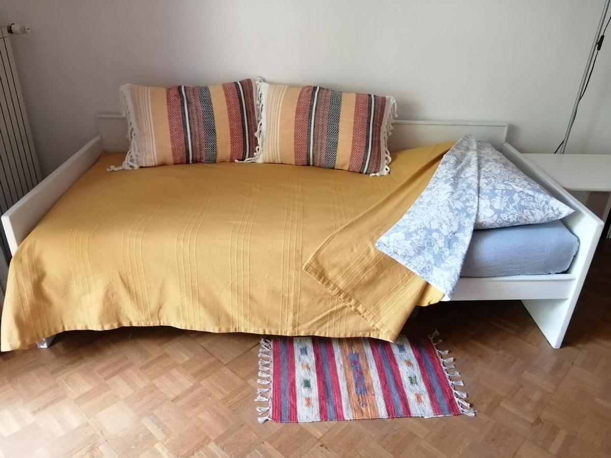 טריאסטה Yellow & Green מראה חיצוני תמונה